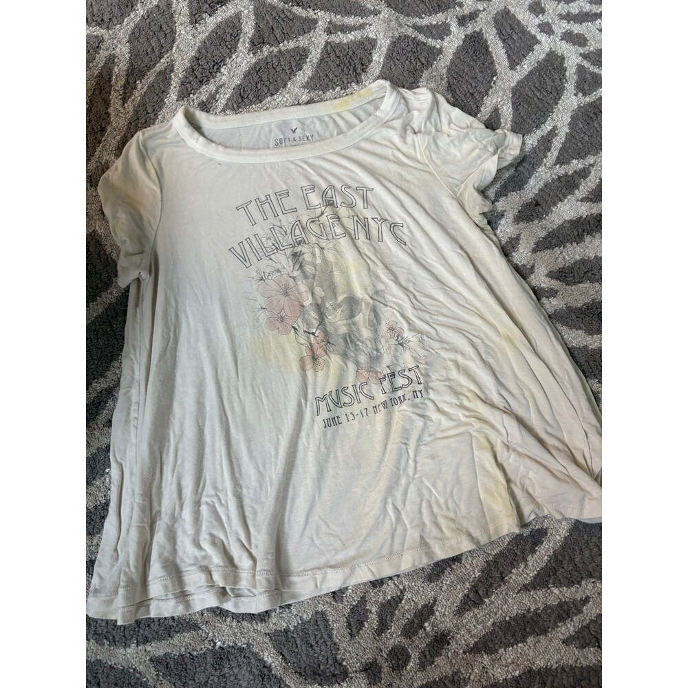American Eagle Soft and Sexy The Easy Village Music Fest Flowy Tshirt